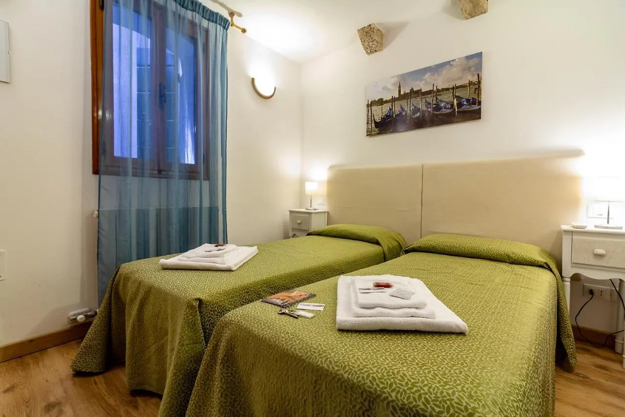 Gasthuis Veneziacentopercento Rooms